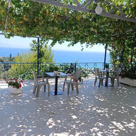 Ionian View Guest House Qeparo Exterior foto