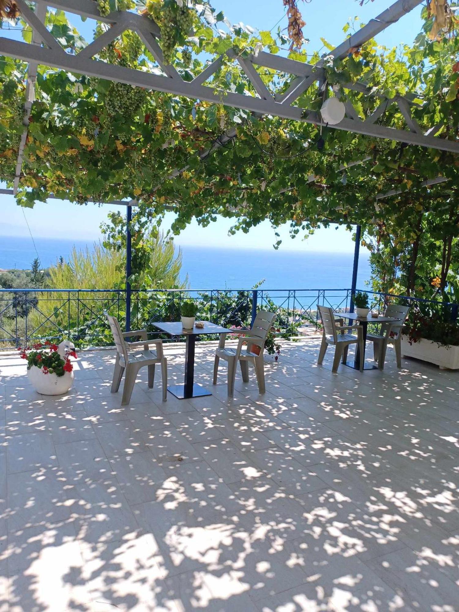 Ionian View Guest House Qeparo Exterior foto